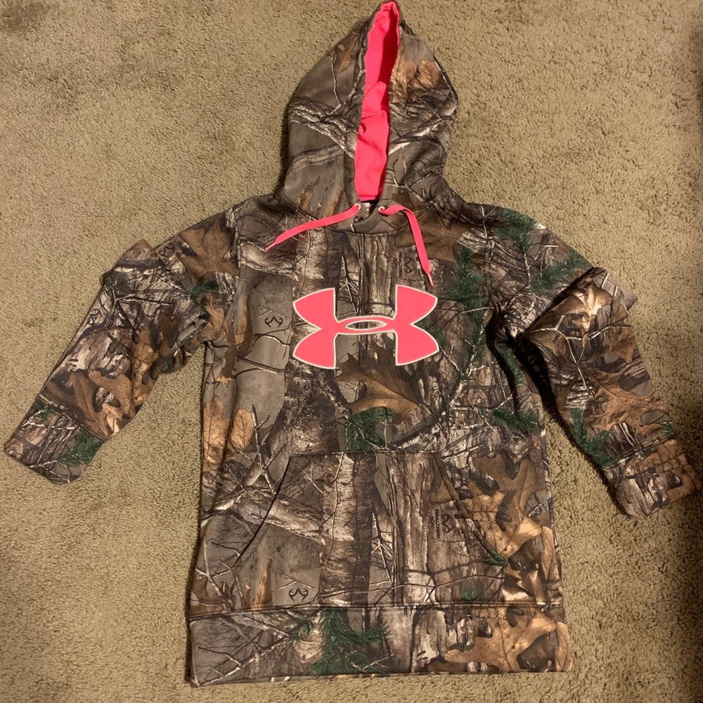 XS Under Armour Sweatshirt
